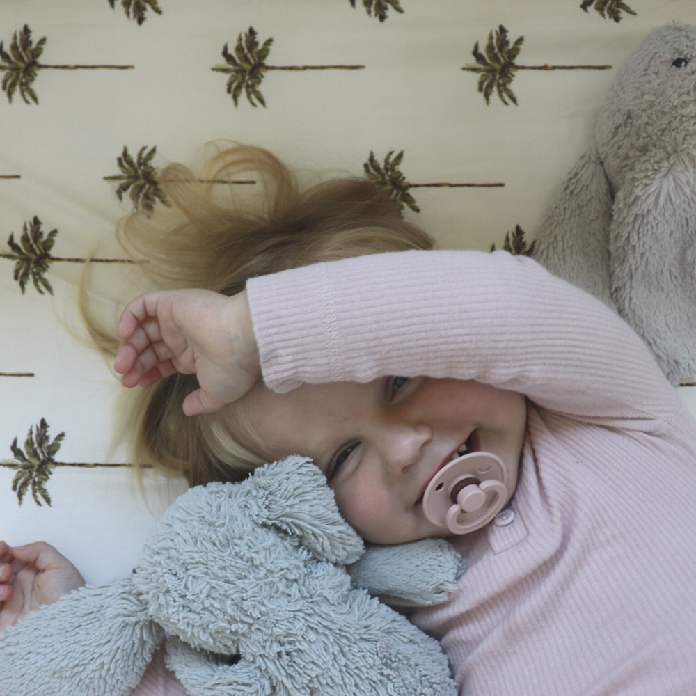 Cot Sheets Waterproof Wriggle Crew