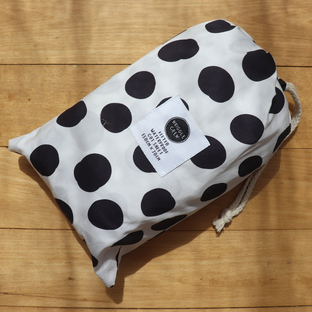 Waterproof cot fitted 2024 sheet